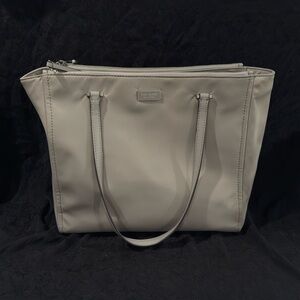 Kate spade New York Medium Taupe Tote Bag 3 Large Sections 3 Inside Pockets